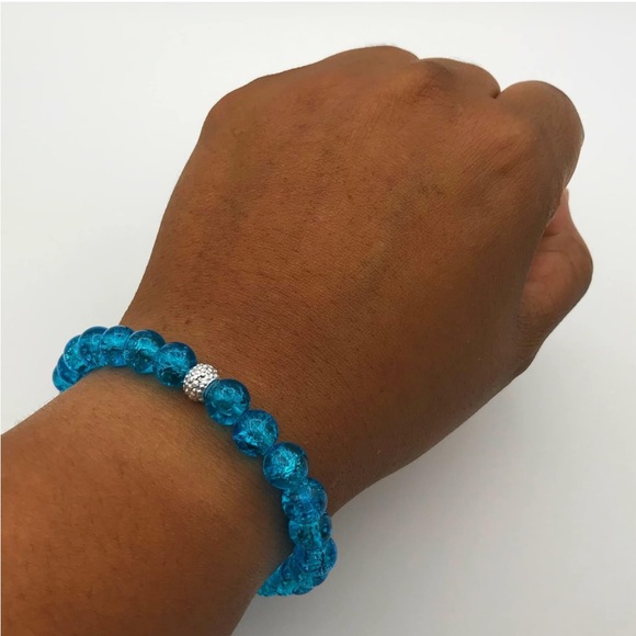 Blue Crackle Glass Beaded Stretch Bracelet - Picture 3 of 4
